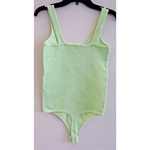 Intimately x FP Women's Sz M/L Lime Green Clean Lines Ribbed Thong Bodysuit - Picture 2 of 5